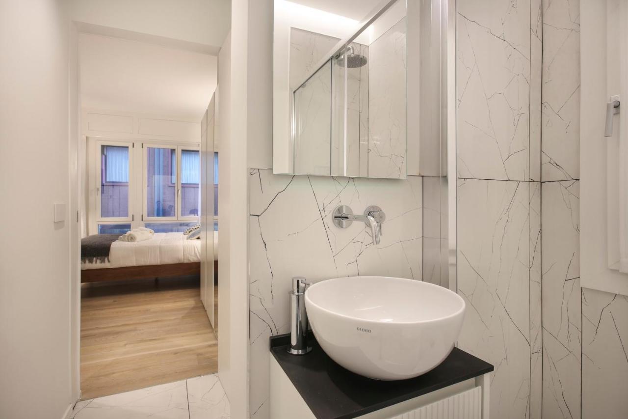 Repubblica Suite Ii-Hosted By Sweetstay มิลาน ภายนอก รูปภาพ